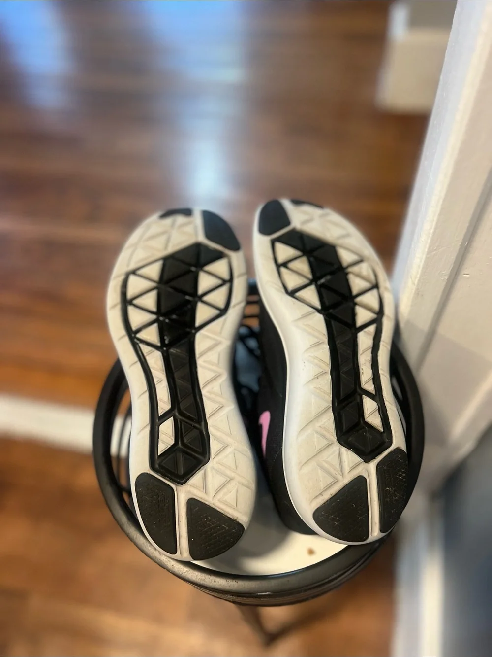 Nike Black and Pink Women's Athletic Running Shoes